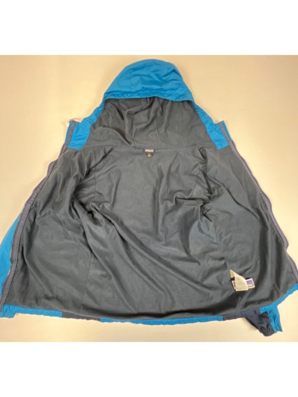 Patagonia Kids XL 14 Blue Navy Hooded Lightweight Windbreaker Full Zip Jacket - Picture 5 of 9